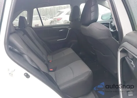 2020 Toyota Rav4 Xle z USA, uszkodzony, nr VIN 2T3P1RFV0LC070411